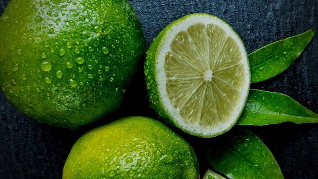 La Lime verte, un fruit qui commence par L 